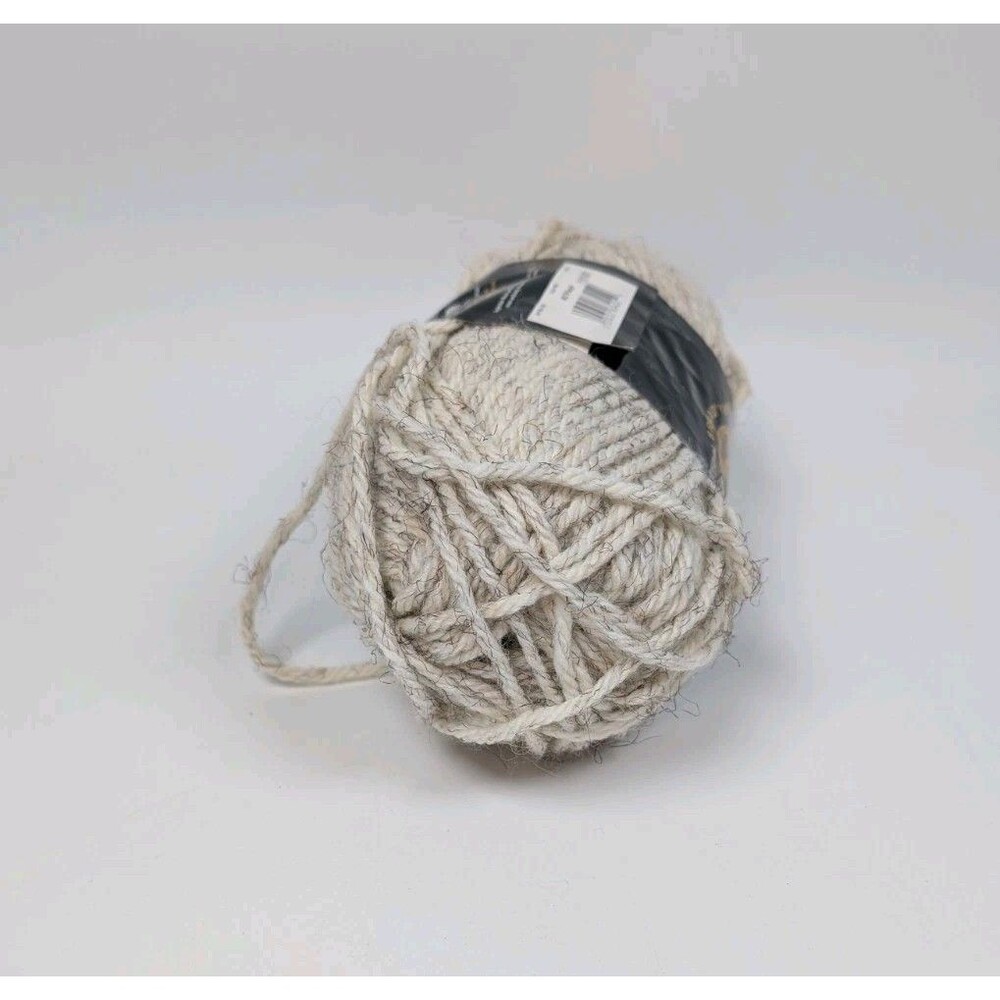 Lion Brand Wool-Ease Chunky Yarn Wheat 402 Bulky Weight 5oz 153yd Acrylic Wool - Picture 6 of 9